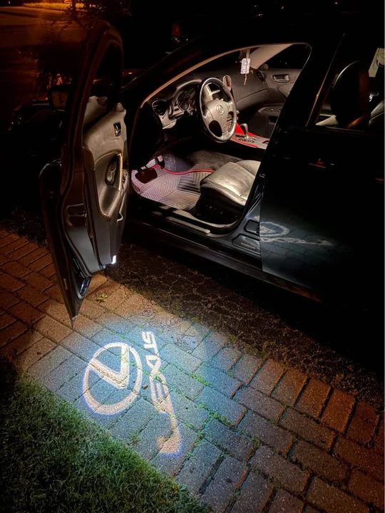 2007 Lexus IS 2nd Gen - Image 7 of 9
