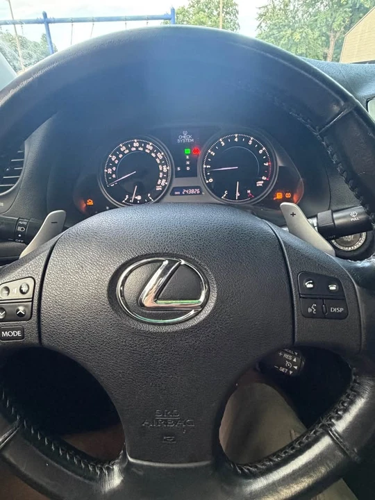 2007 Lexus IS 2nd Gen - Image 16 of 18