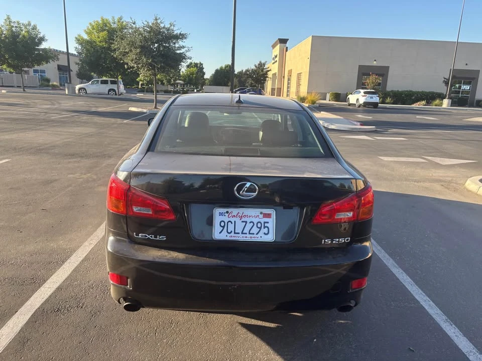 2007 Lexus IS 2nd Gen - Image 7 of 10