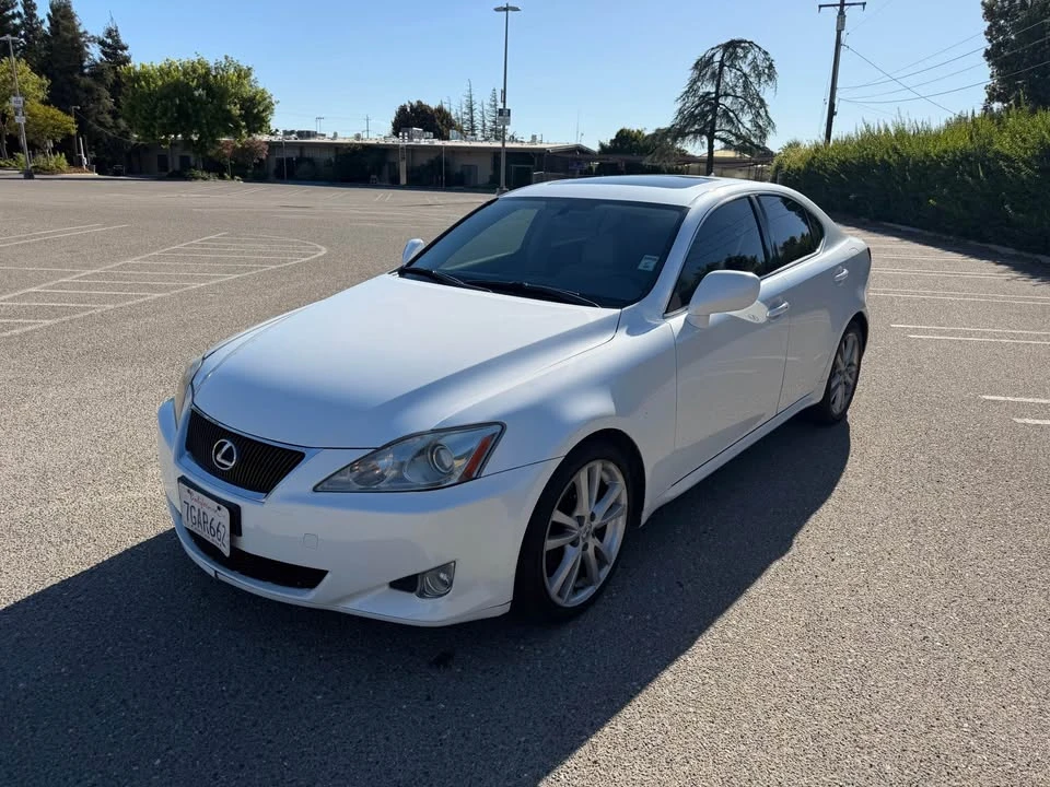 2007 Lexus IS 2nd Gen - Image 3 of 17