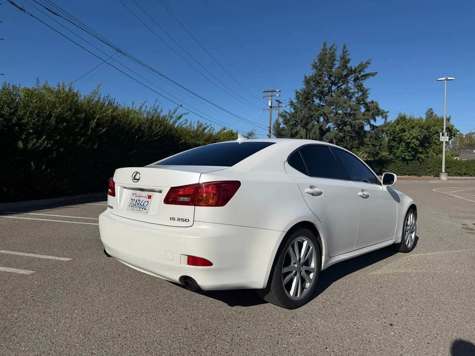 2007 Lexus IS 2nd Gen - Image 8 of 17