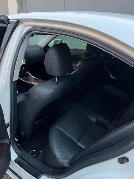 2007 Lexus IS 2nd Gen - Image 6 of 10