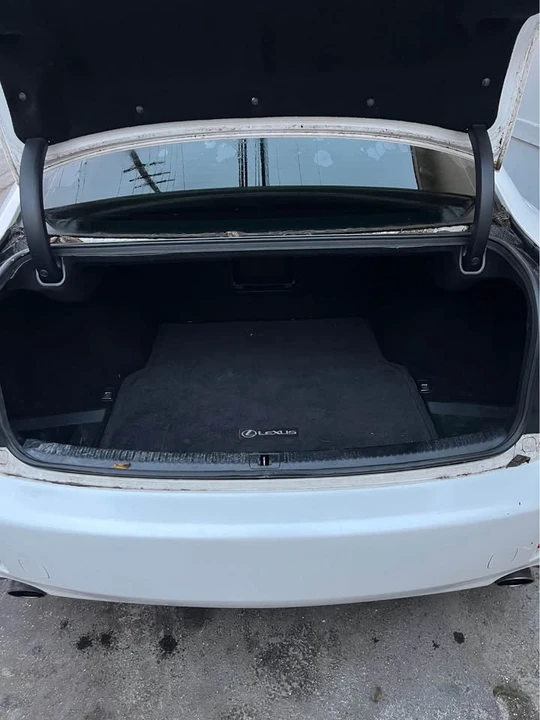2007 Lexus IS 2nd Gen - Image 10 of 10