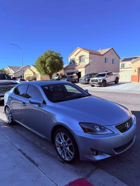 2007 Lexus IS 2nd Gen - Image 2 of 5