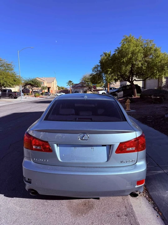 2007 Lexus IS 2nd Gen - Image 4 of 5