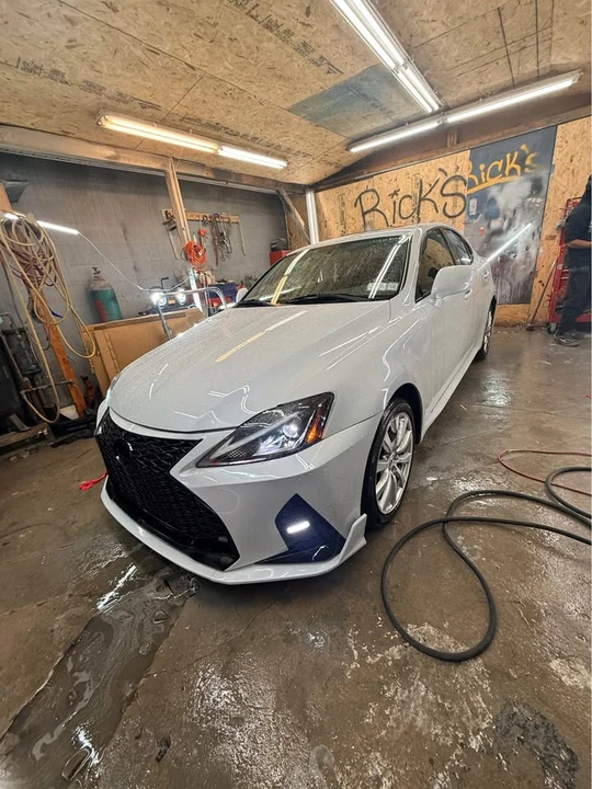 2007 Lexus IS 2nd Gen - Image 2 of 16