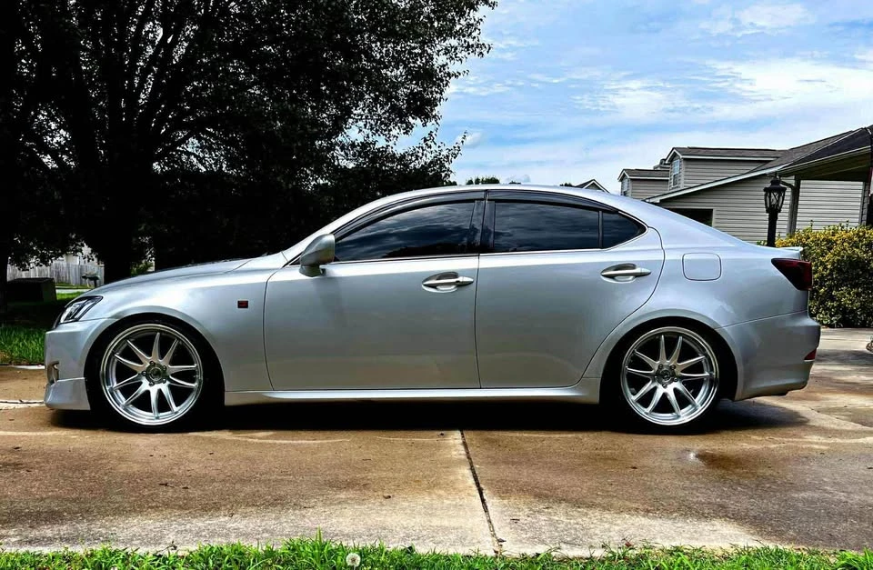 2007 Lexus IS 2nd Gen - Image 4 of 7