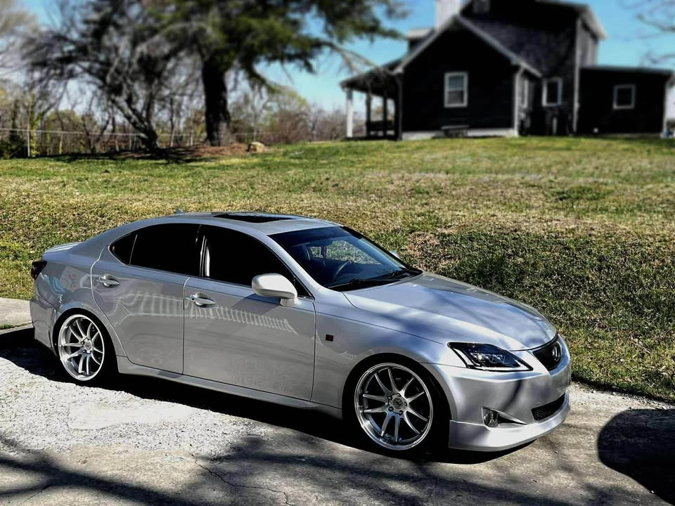 2007 Lexus IS 2nd Gen - Image 2 of 7