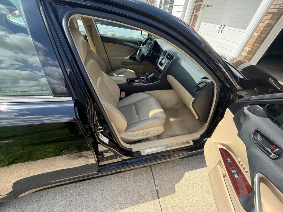 2007 Lexus IS 2nd Gen - Image 6 of 14