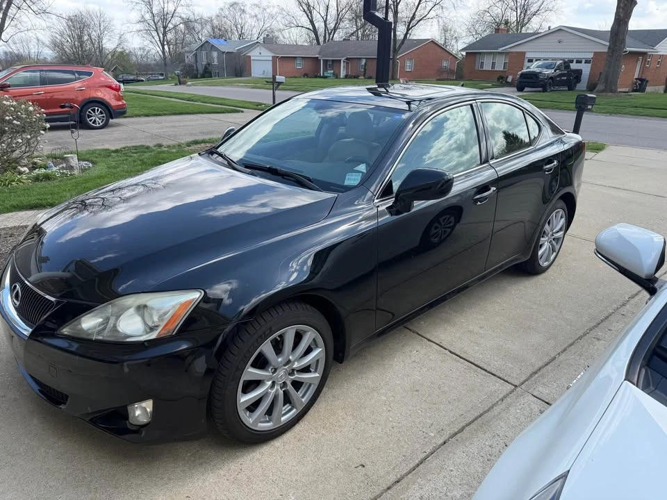 2007 Lexus IS 2nd Gen - Image 4 of 14