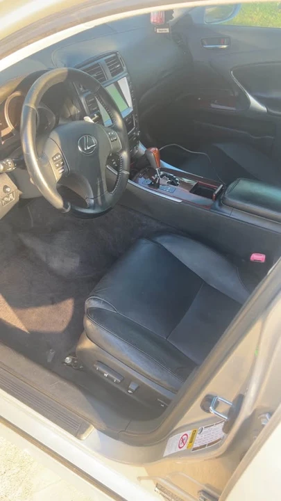 2007 Lexus IS 2nd Gen - Image 3 of 5