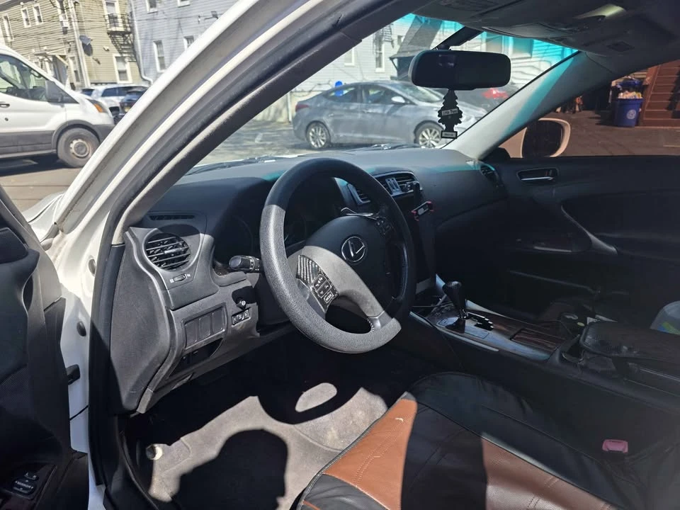 2007 Lexus IS 2nd Gen - Image 7 of 10