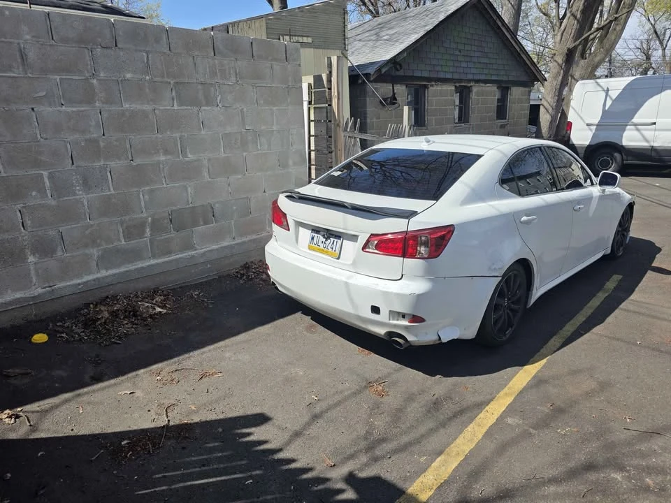 2007 Lexus IS 2nd Gen - Image 5 of 10