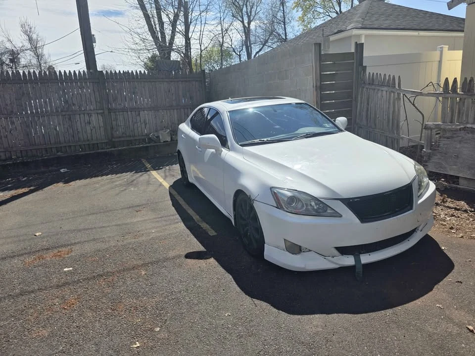 2007 Lexus IS 2nd Gen - Image 2 of 10
