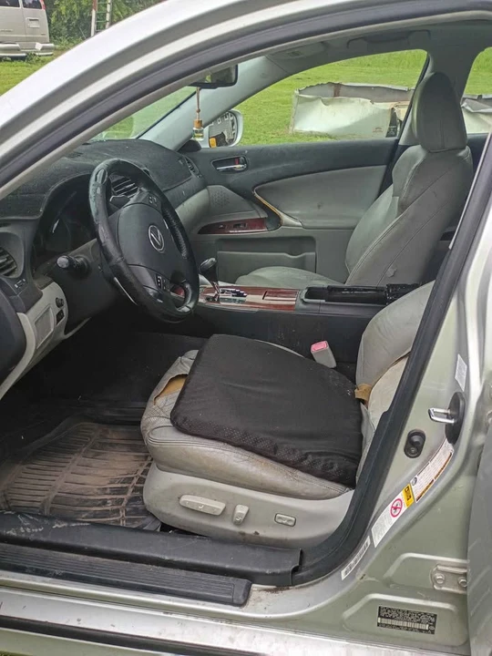 2007 Lexus IS 2nd Gen - Image 14 of 14