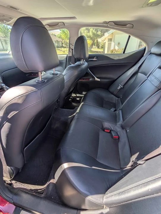2007 Lexus IS 2nd Gen - Image 6 of 7
