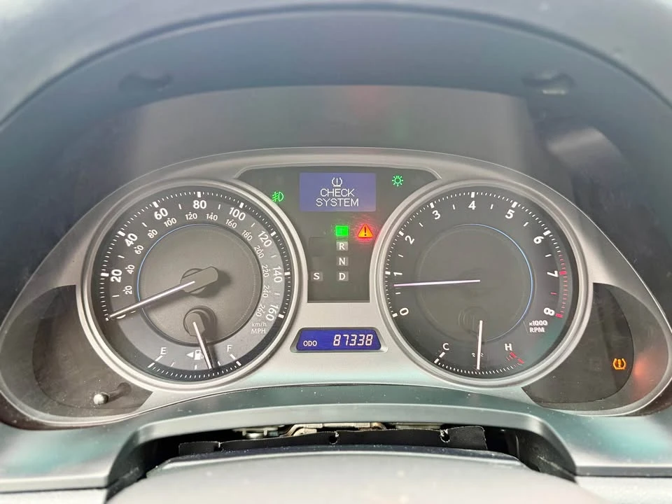 2007 Lexus IS 2nd Gen - Image 15 of 20