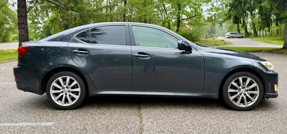 2007 Lexus IS 2nd Gen - Image 4 of 20