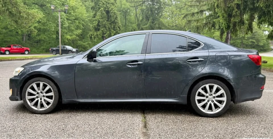2007 Lexus IS 2nd Gen - Image 10 of 20