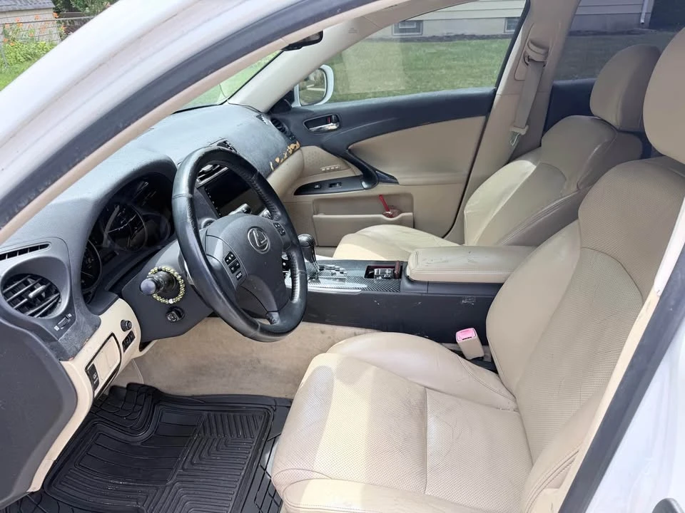 2007 Lexus IS 2nd Gen - Image 8 of 15