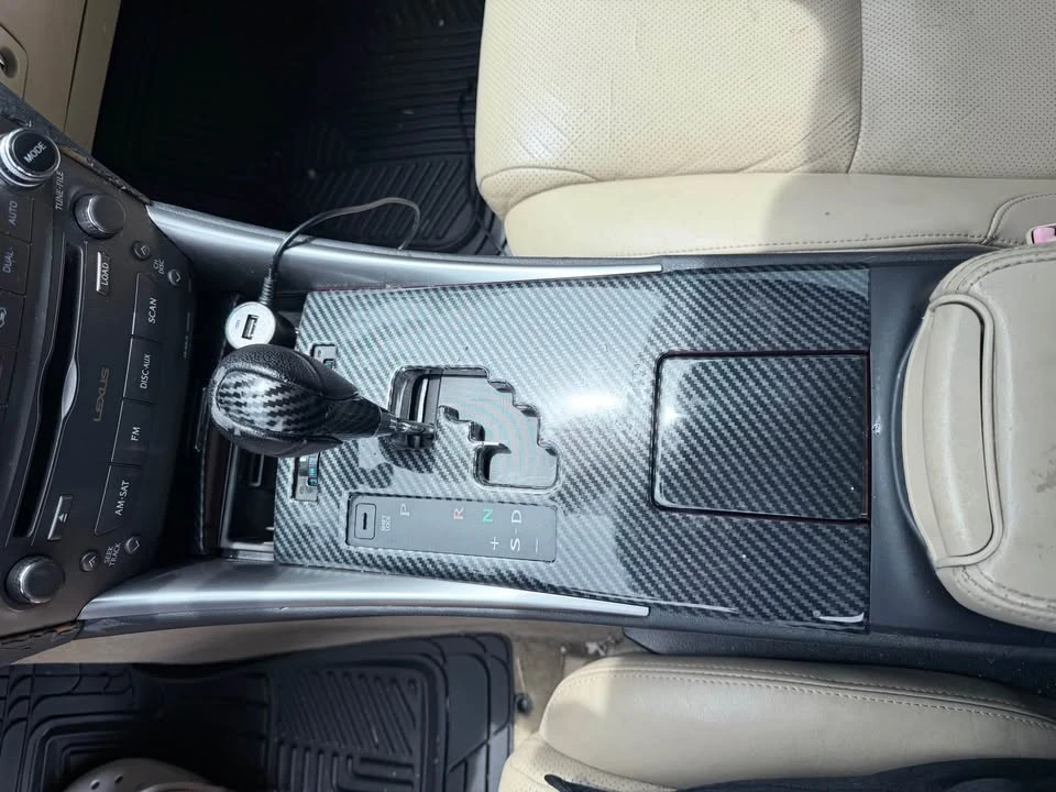 2007 Lexus IS 2nd Gen - Image 9 of 15
