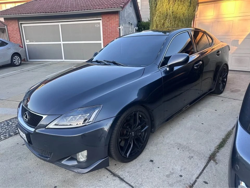2007 Lexus IS 2nd Gen - Image 2 of 10