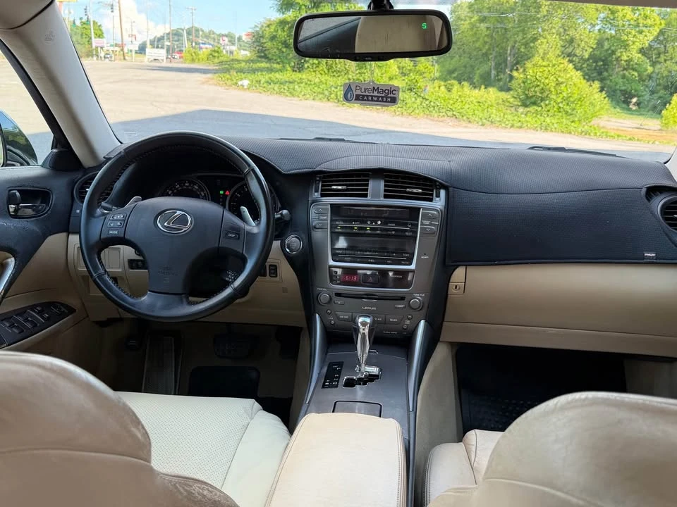2007 Lexus IS 2nd Gen - Image 10 of 18