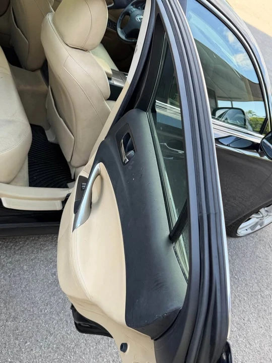 2007 Lexus IS 2nd Gen - Image 8 of 18
