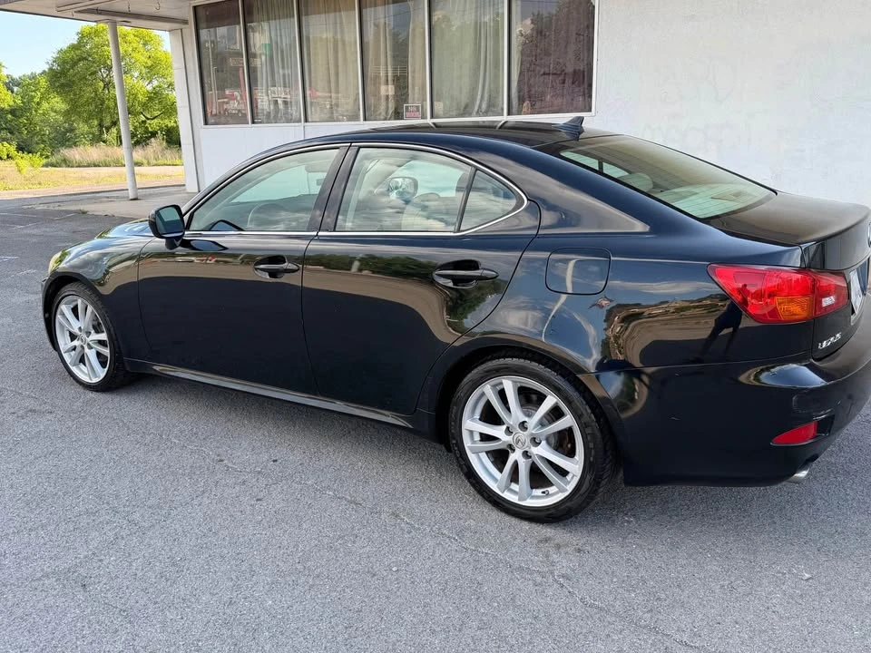 2007 Lexus IS 2nd Gen - Image 7 of 18