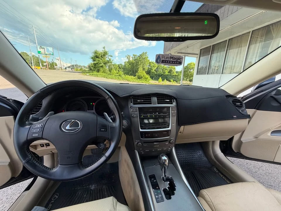 2007 Lexus IS 2nd Gen - Image 13 of 18