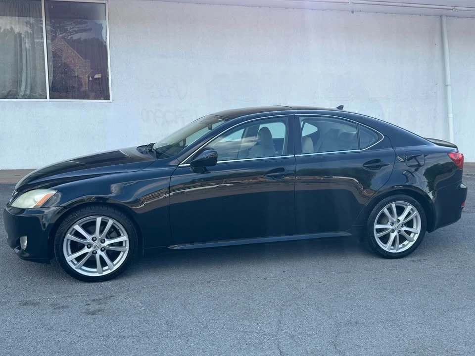 2007 Lexus IS 2nd Gen - Image 5 of 18