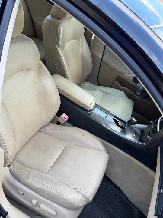 2007 Lexus IS 2nd Gen - Image 11 of 18