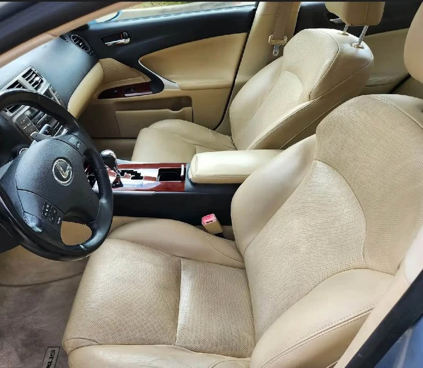 2007 Lexus IS 2nd Gen - Image 7 of 13