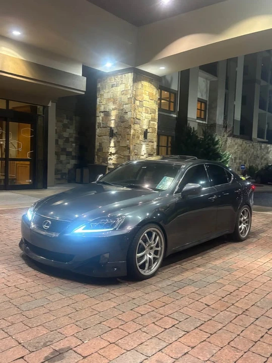 2007 Lexus IS 2nd Gen - Image 14 of 18