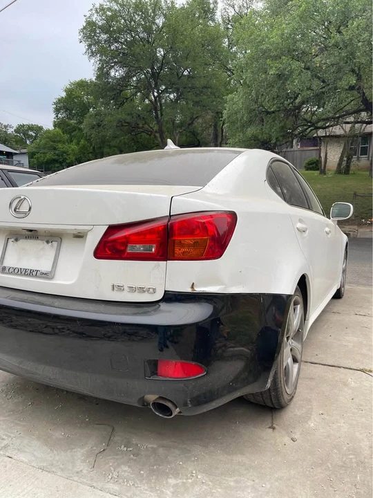 2007 Lexus IS 2nd Gen - Image 3 of 4
