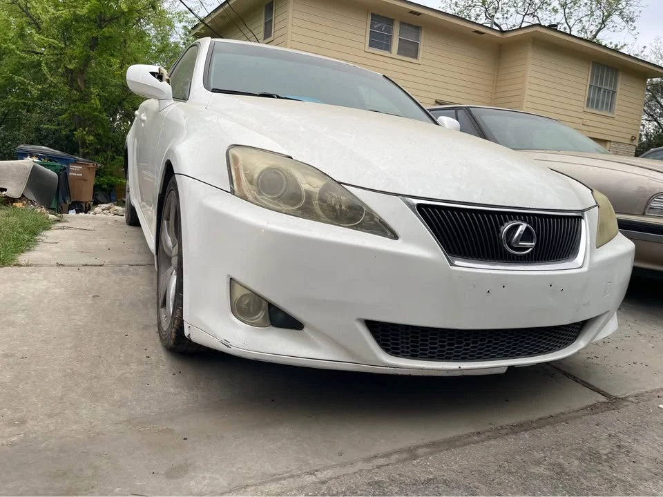 2007 Lexus IS 2nd Gen - Image 2 of 4