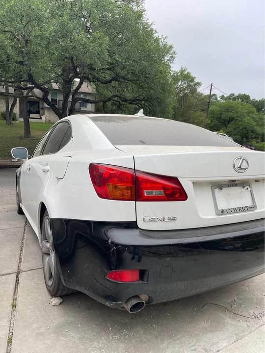 2007 Lexus IS 2nd Gen - Image 4 of 4