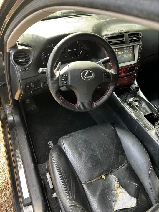 2007 Lexus IS 2nd Gen - Image 2 of 5