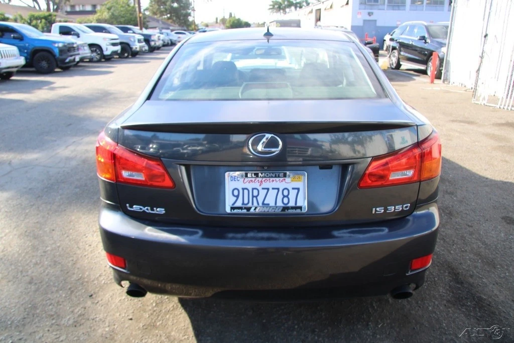 2007 Lexus IS 2nd Gen - Image 5 of 21