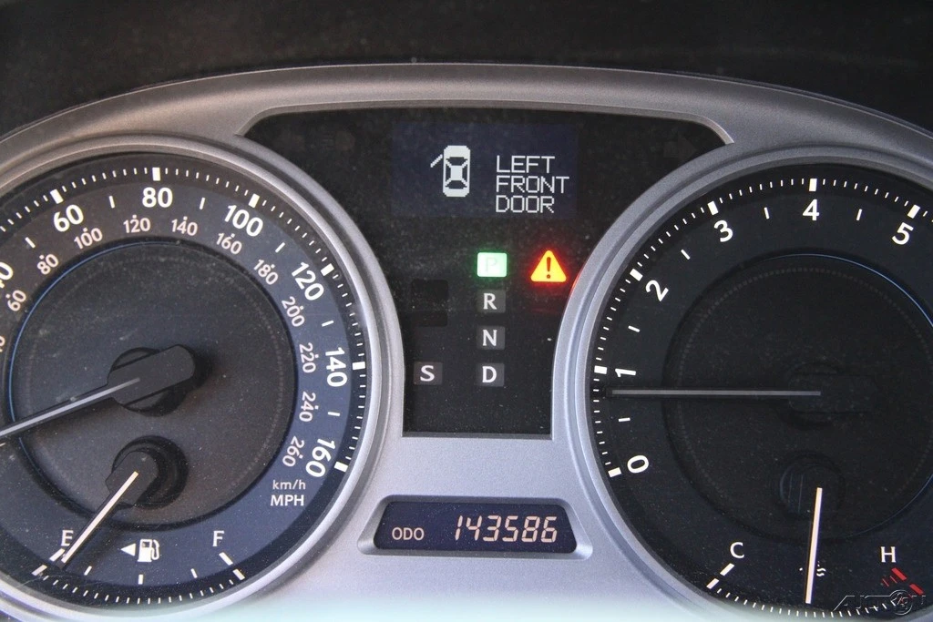 2007 Lexus IS 2nd Gen - Image 17 of 21