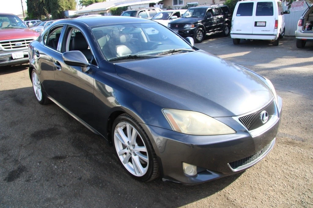 2007 Lexus IS 2nd Gen - Image 8 of 21