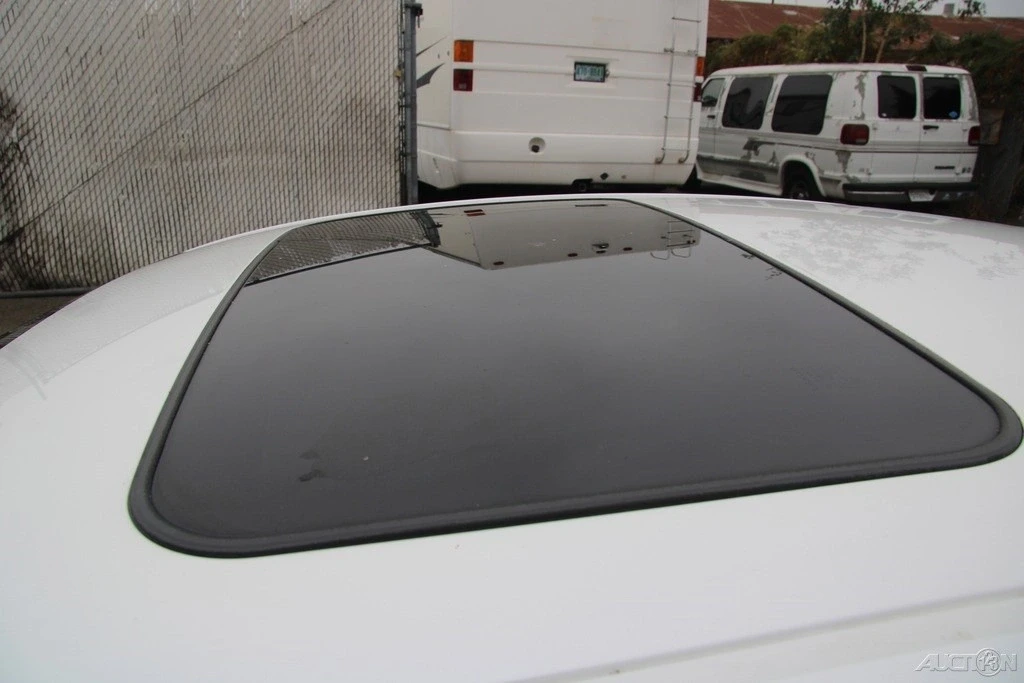 2007 Lexus IS 2nd Gen - Image 10 of 21