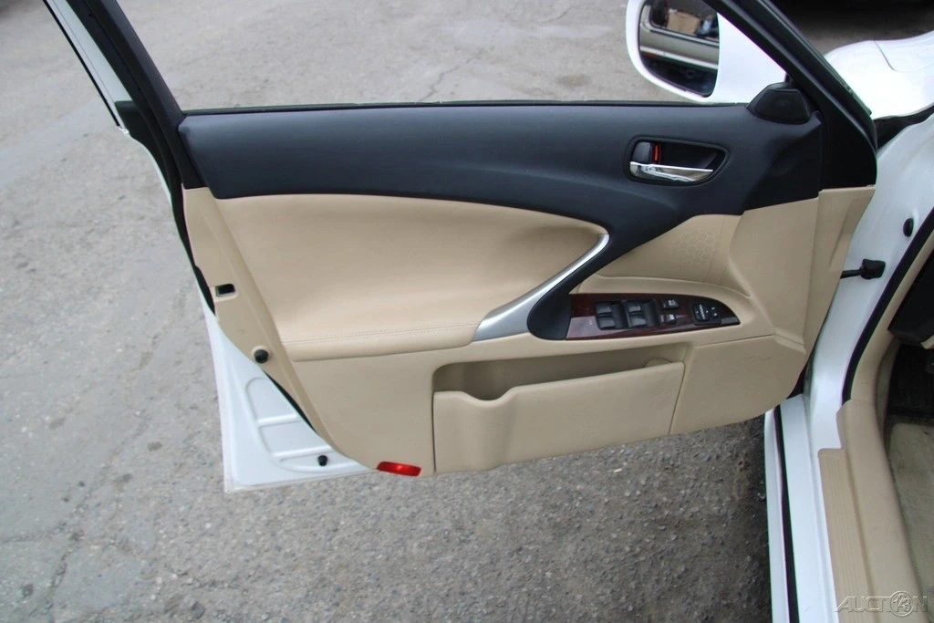 2007 Lexus IS 2nd Gen - Image 12 of 21