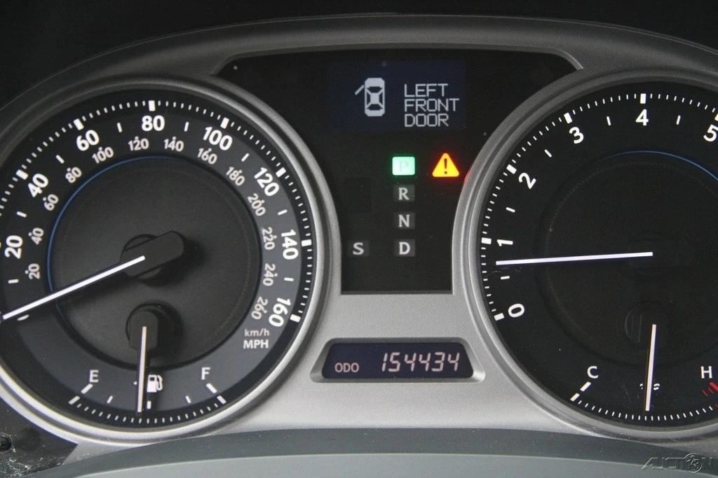 2007 Lexus IS 2nd Gen - Image 16 of 21