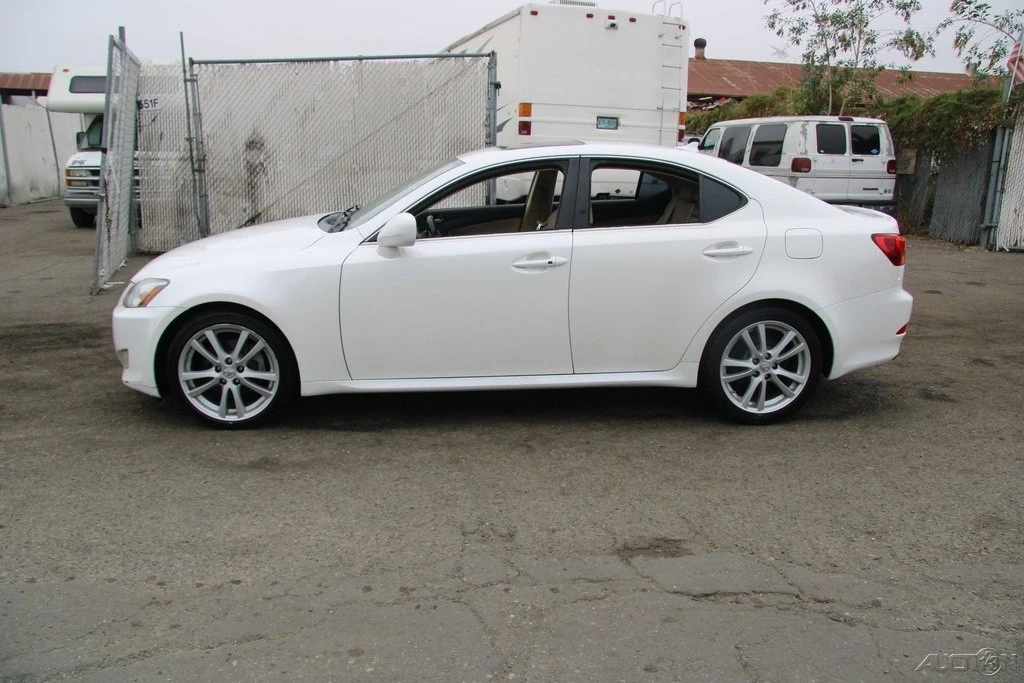 2007 Lexus IS 2nd Gen - Image 3 of 21