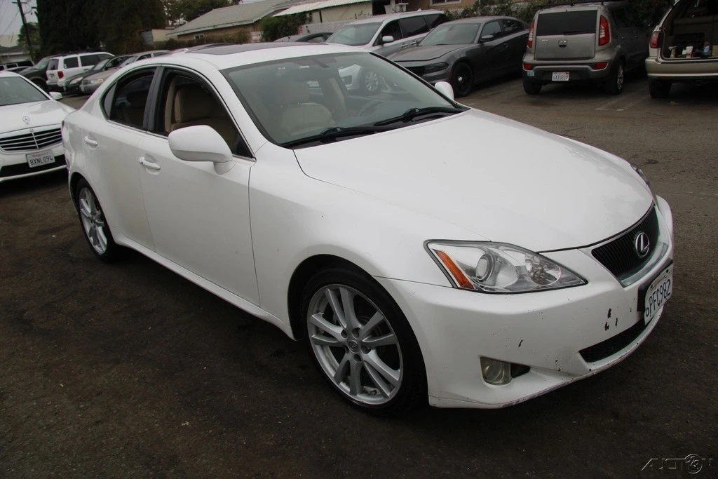 2007 Lexus IS 2nd Gen - Image 8 of 21