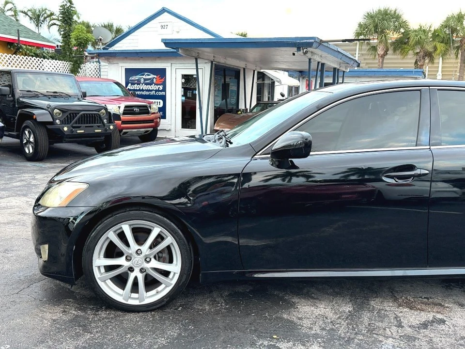 2007 Lexus IS 2nd Gen - Image 10 of 21