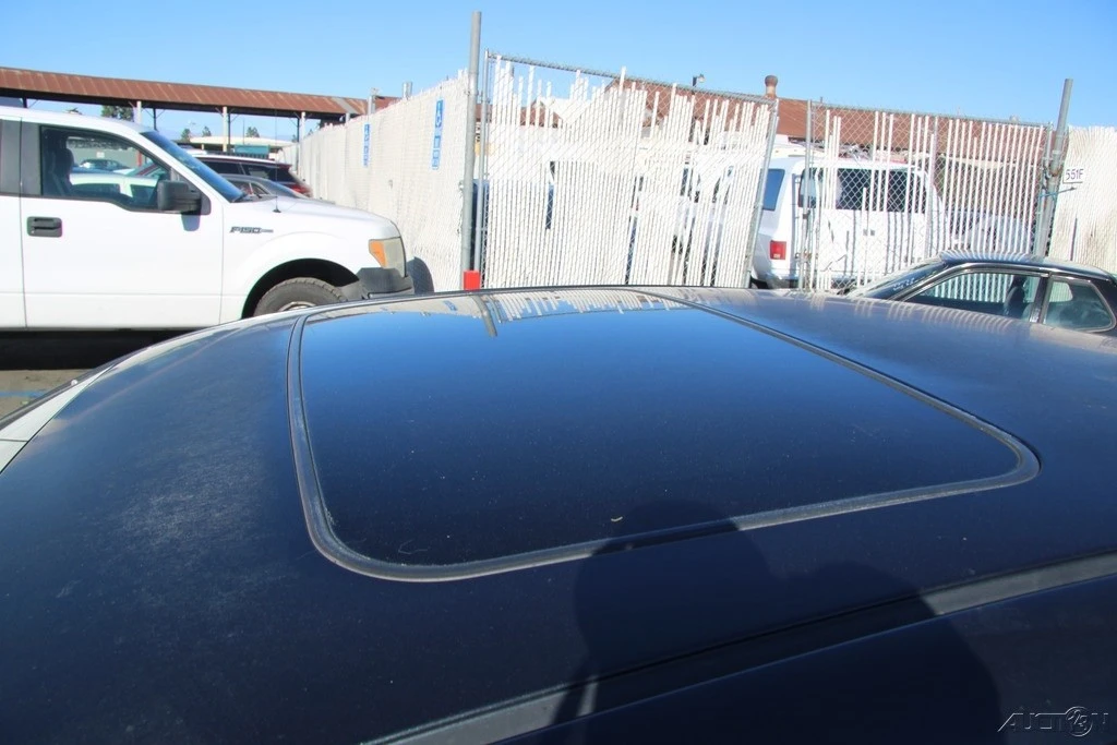 2007 Lexus IS 2nd Gen - Image 10 of 21