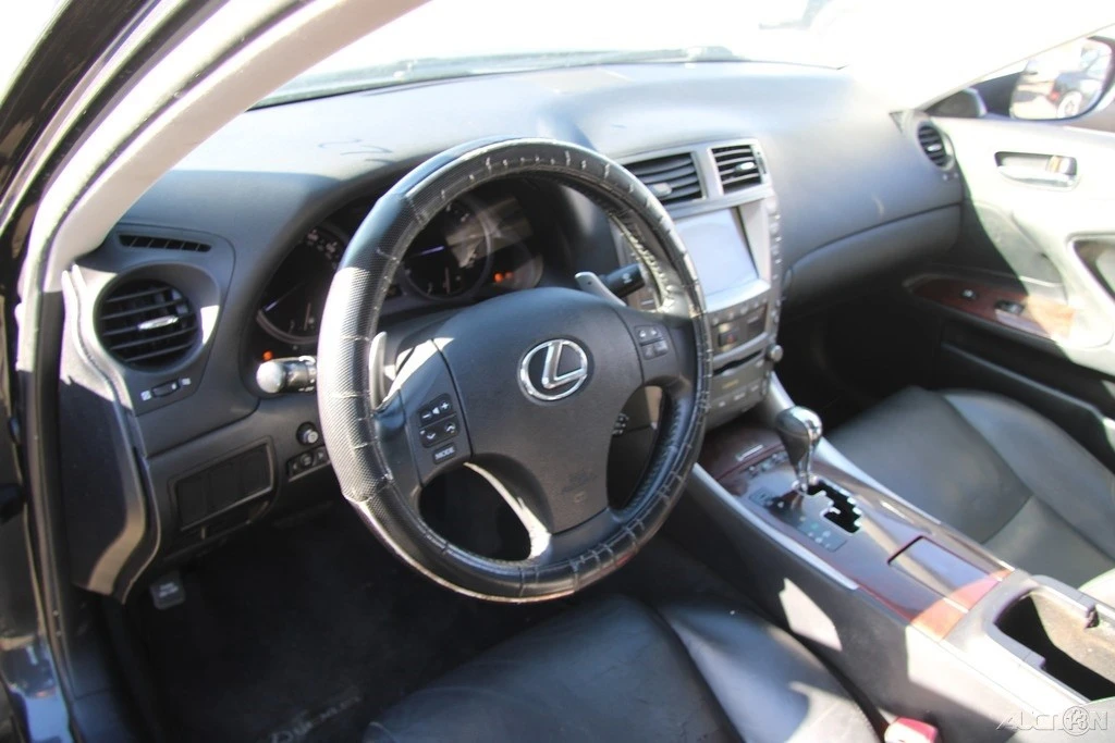 2007 Lexus IS 2nd Gen - Image 14 of 21