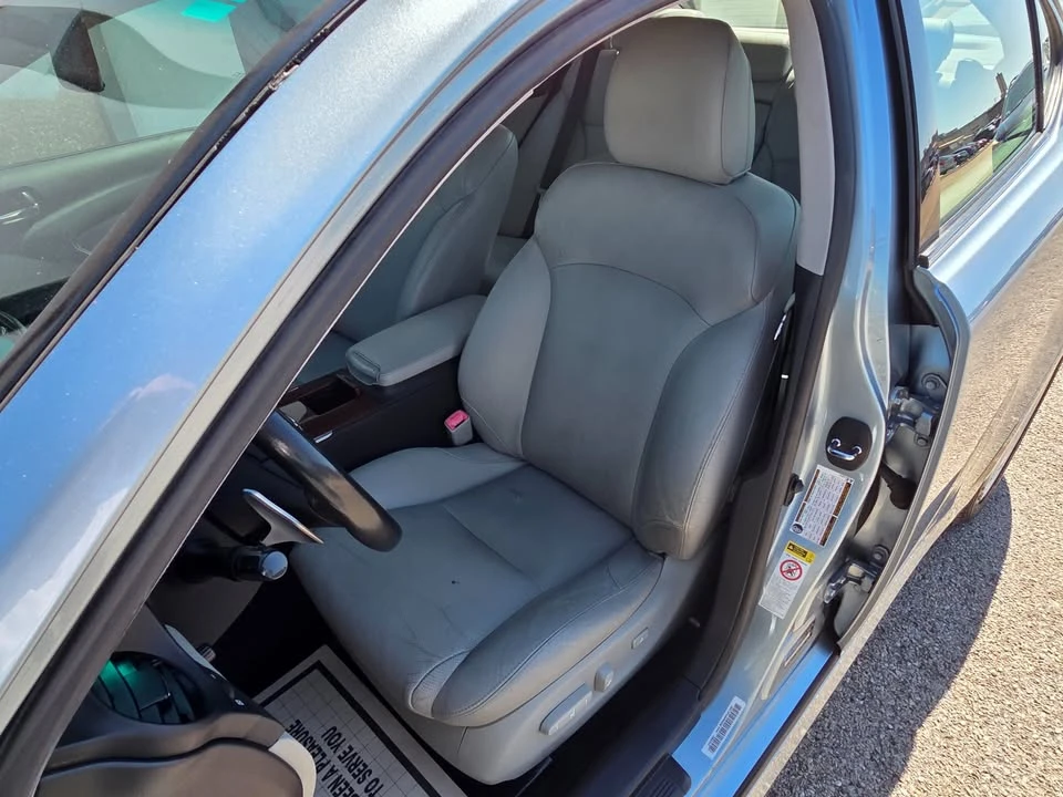 2007 Lexus IS 2nd Gen - Image 8 of 19